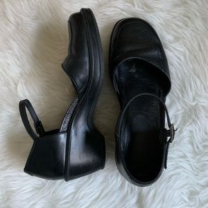 Dansko Closed Toe/Closed Heel Mary Jane - Size 38